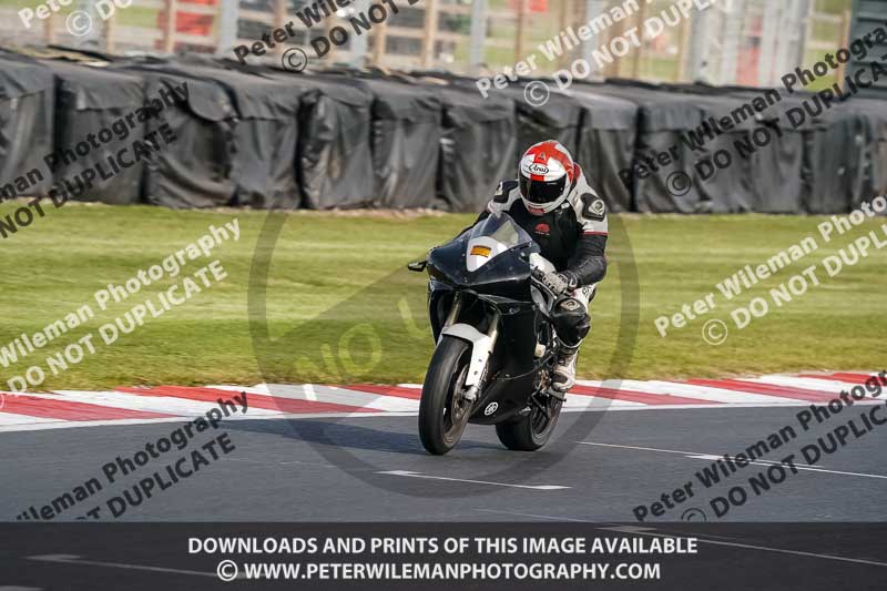 donington no limits trackday;donington park photographs;donington trackday photographs;no limits trackdays;peter wileman photography;trackday digital images;trackday photos